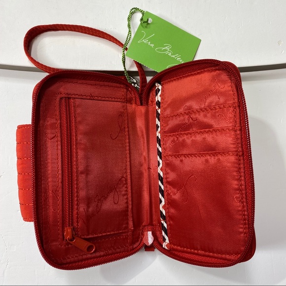 Retired Vera Bradley Microfiber Smartphone Wristlet in Chili Pepper - Picture 3 of 4